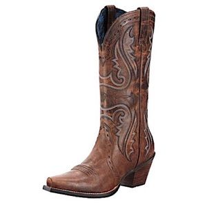 ISO: Ariat Heritage Western X Toe Boot